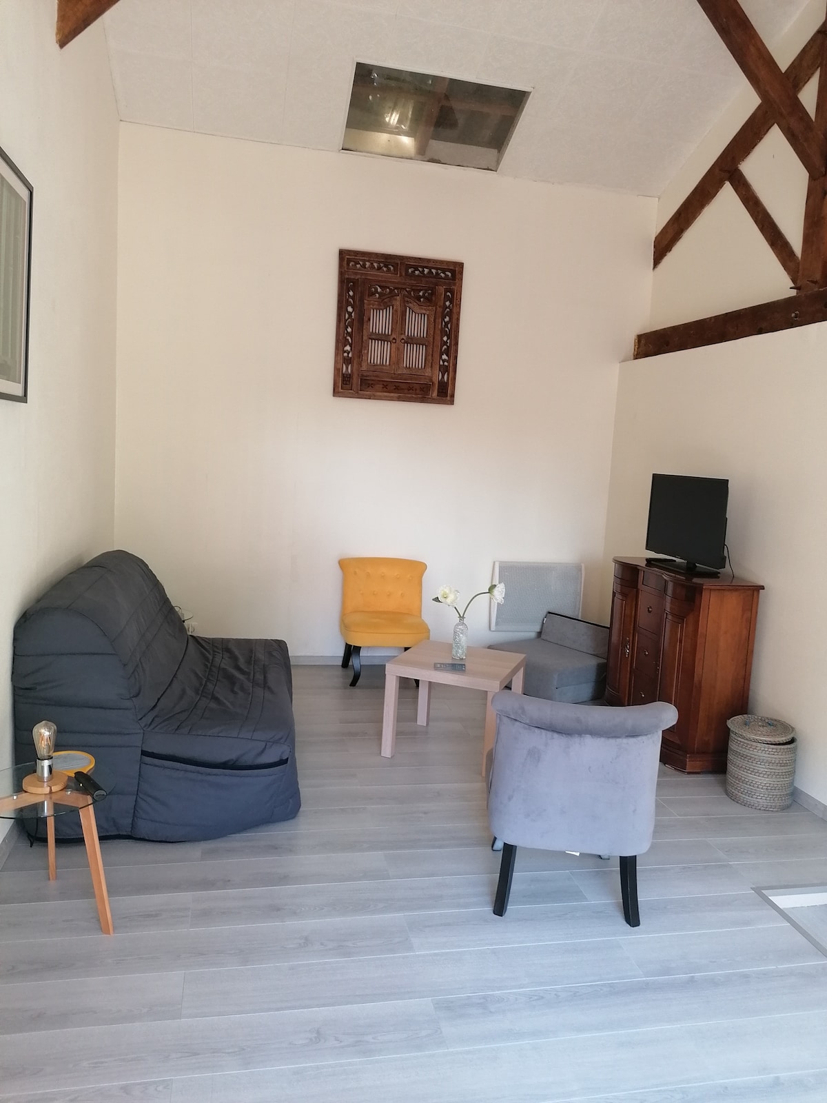 Top performing Airbnb: "La rose des vents", cottage with pool in Salies De Béarn