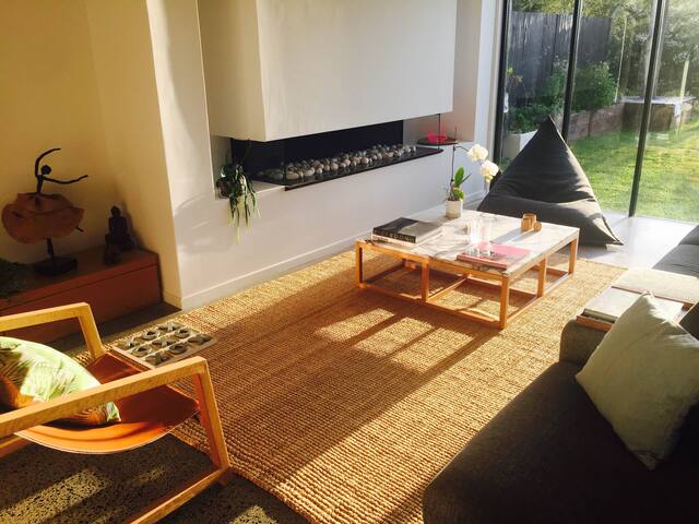 Resort feel 4/5 bed House, Lap Pool, golf view gallery image 4