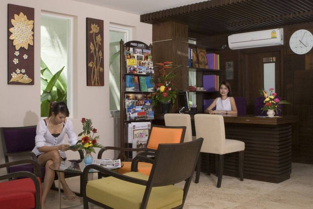 front desk &travel tour service