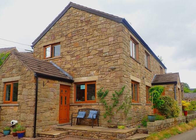 Private bedrooms in modern Peak District cottage
