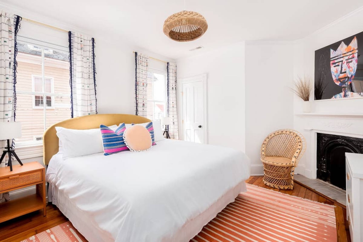 Slaapkamer #3: kingsize bed + eigen badkamer + tv