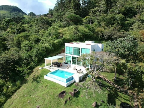 Modern House in Altos del Maria, Panama