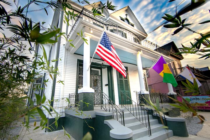 Claiborne Historic Mansion, By Historic Getaways - 뉴올리언스