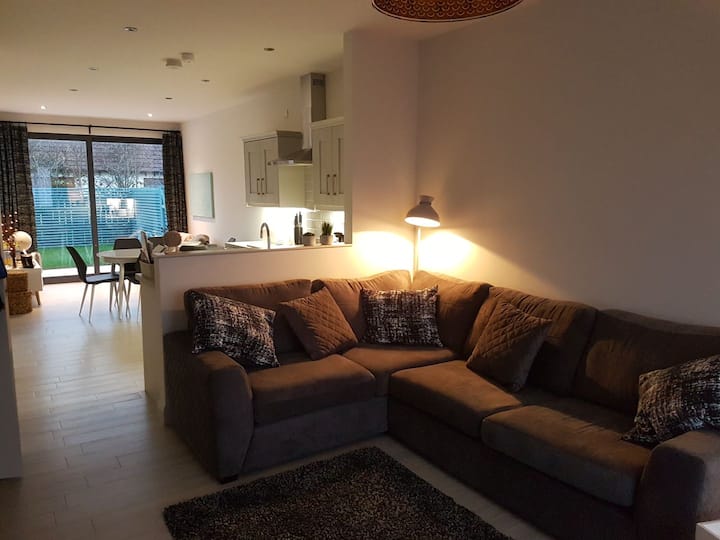 Fabulous Modern Seaside Home In Portstewart Nitb - Portstewart