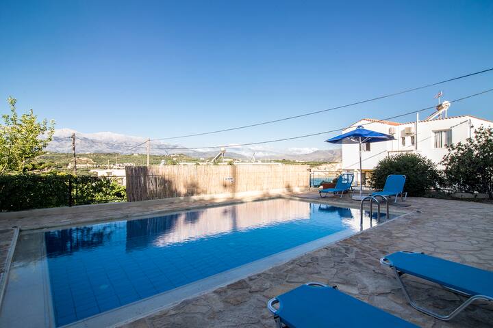 Pool Villa, Cretan Colour, Almyrida Bay View gallery image 2