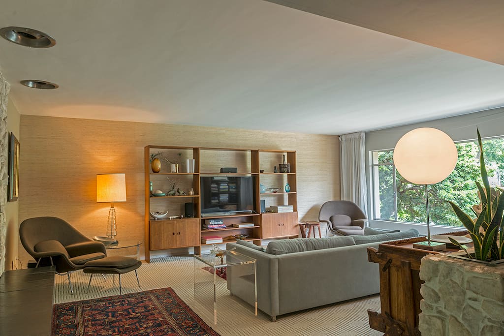 Living room.