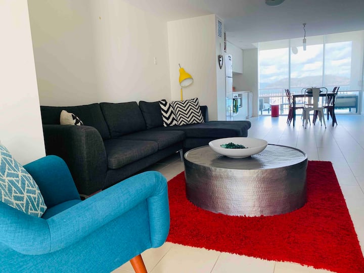 2 Level Waterfront Apartment Apartments for Rent in Nelly Bay