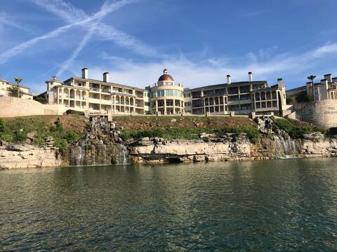 Mission Amore ❤️ Island @ Lake Travis
