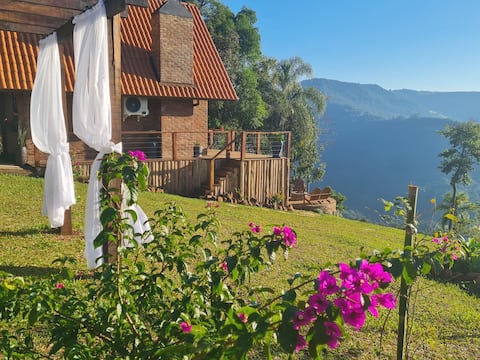 Bougainville Cabin/accommodation/Nova Petrópolis