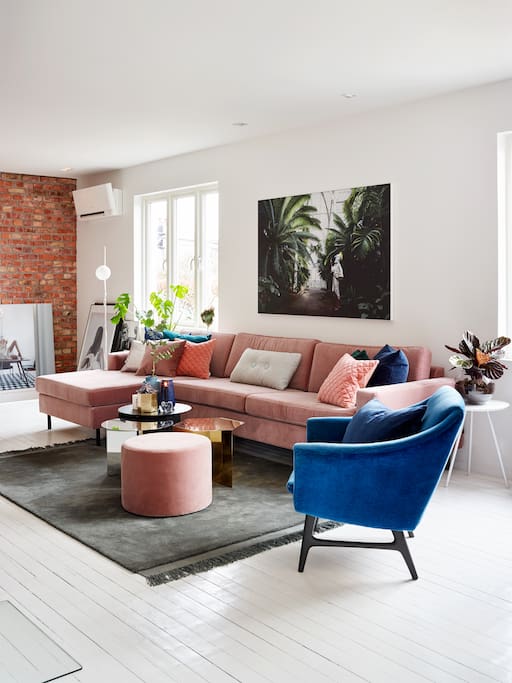 Livingroom. We love our pink velvet couch.