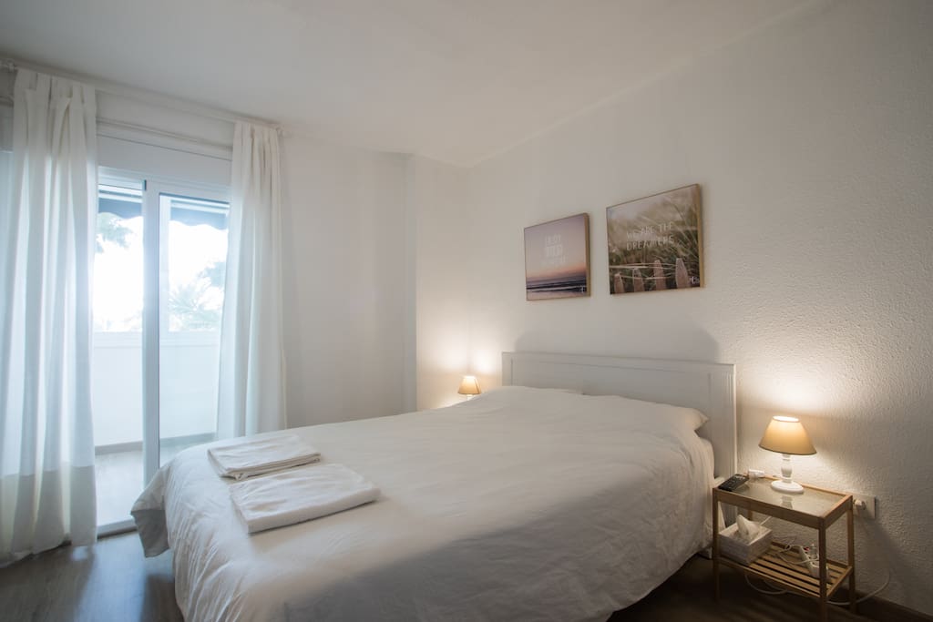 1ª Habitacion con cama de matrimonio