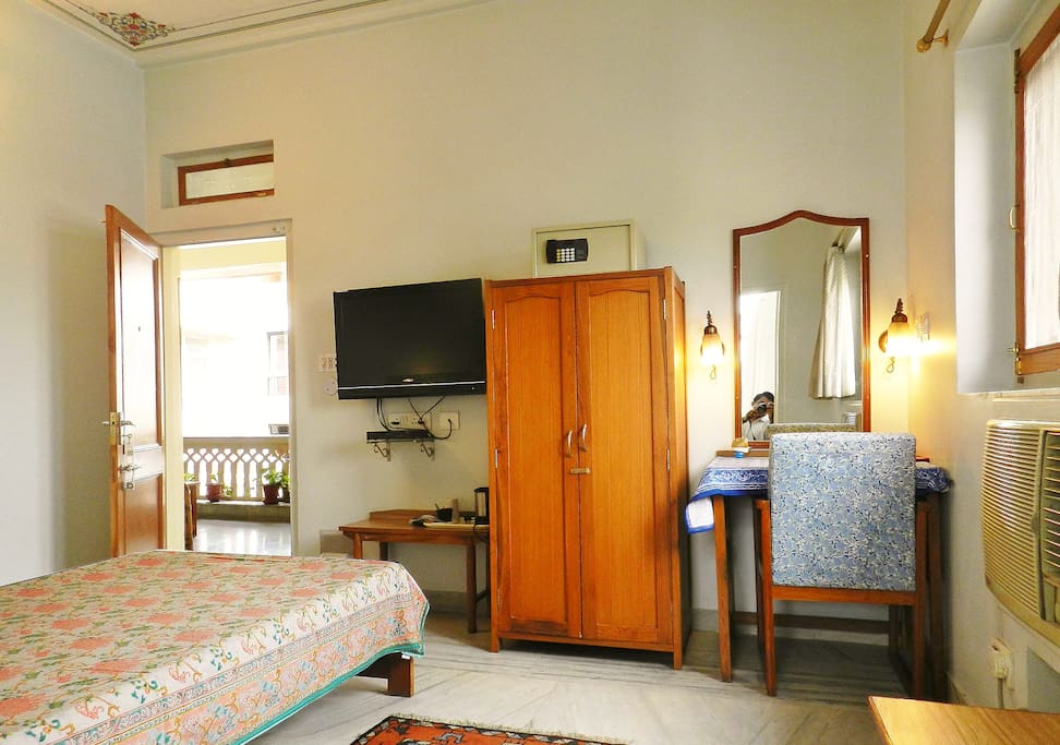 AC Value Single Room