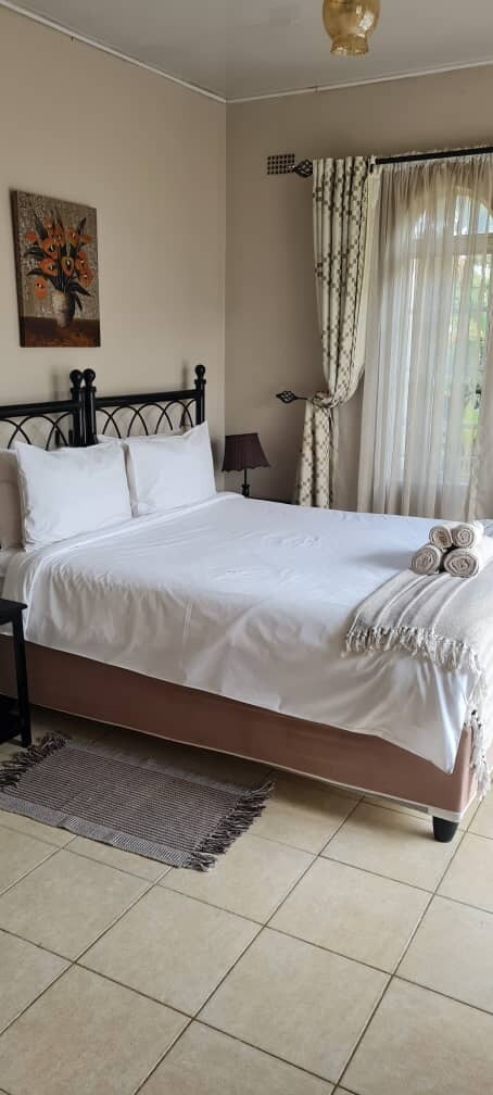 3rd bedroom then shower