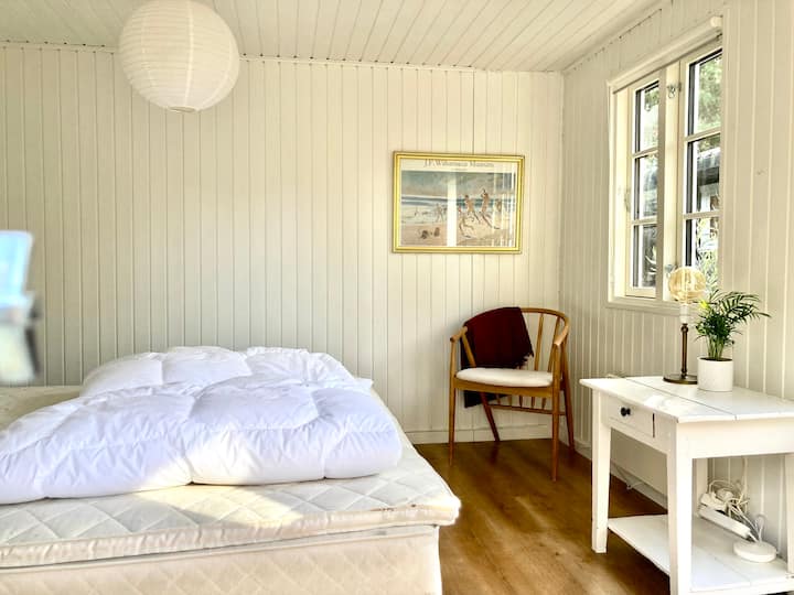 配备2米宽双人床的附属建筑