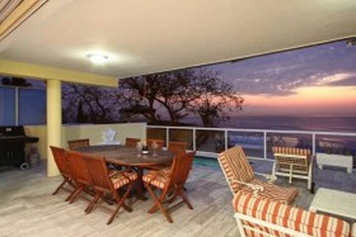 Clifton Views gallery image 4