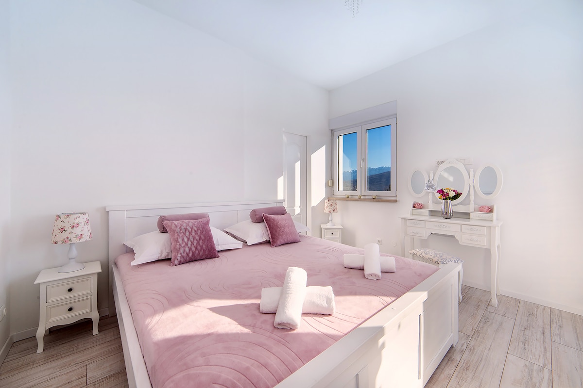 Dhomë gjumi e bukur nr. 2.