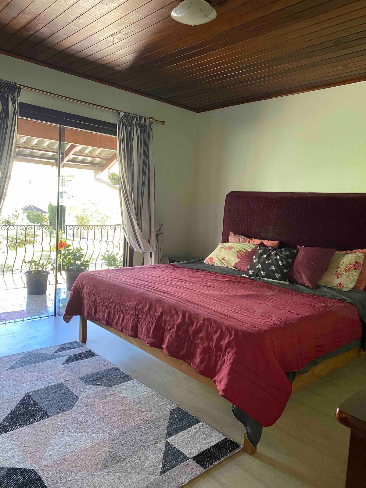 Dormitorio 01 en suite May 