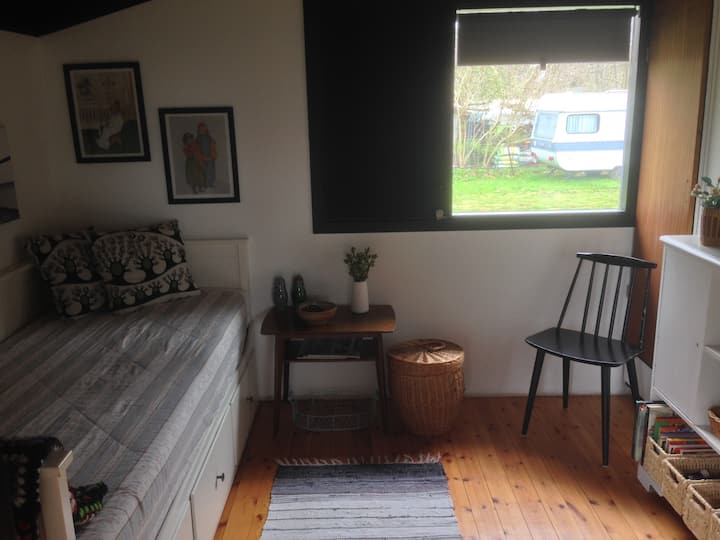 Dodatna soba u kojoj se krevet može pretvoriti u bračni krevet