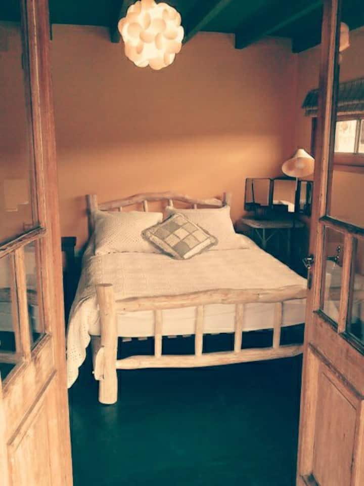 拉卢纳房间(La Luna Room)