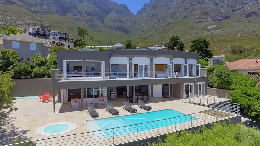 60 on Hely Camps Bay villa with ocean view