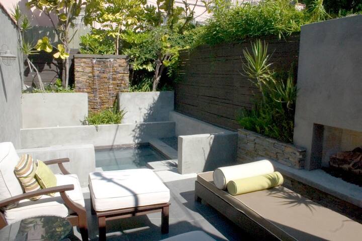 Private oasis, perfect for city distancing