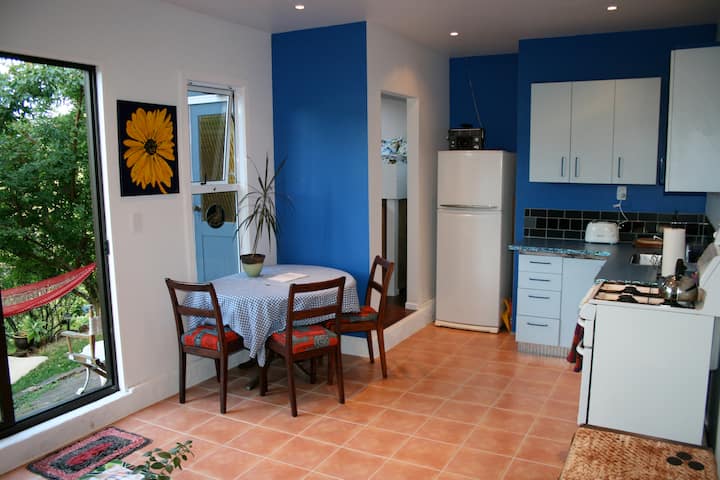 Plum Tree Apartment. Fully self-con