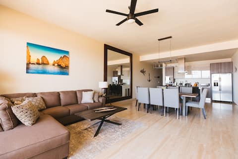 5 Star Condo Bichon - 3rd Floor Arch & Ocean View