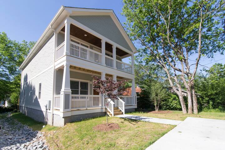 Beautiful Home in Heart of Music City! gallery image 3