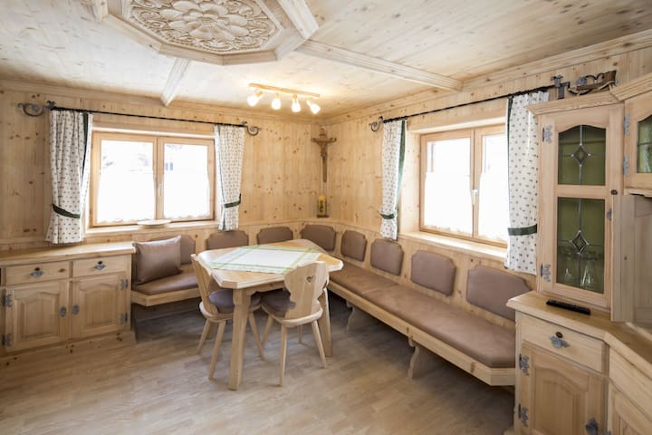 Urig vs. Modern - Chalet  in mitten der SkiWelt