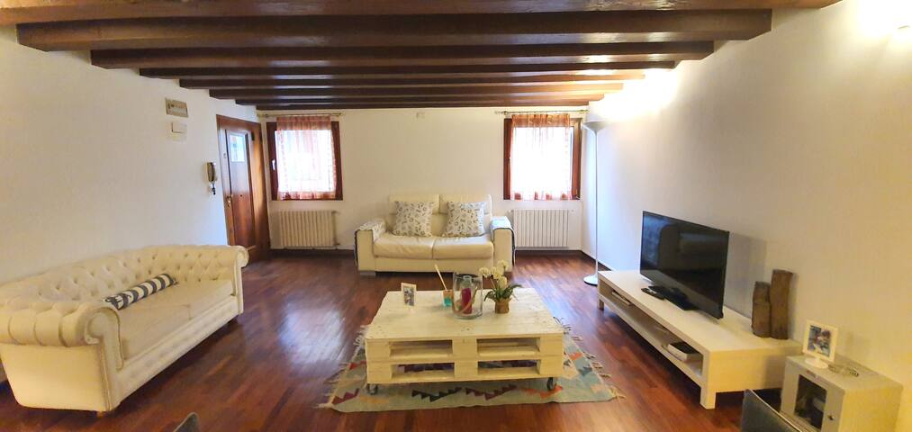 WellVenice Rialto gallery image 2