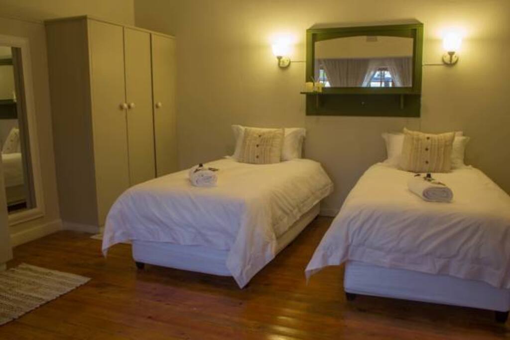 Self Catering Peridot Room