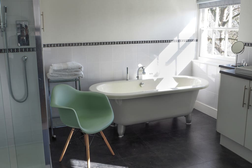 Ensuite Bathroom