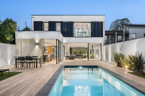 Beautiful Architect Contemporary Villa