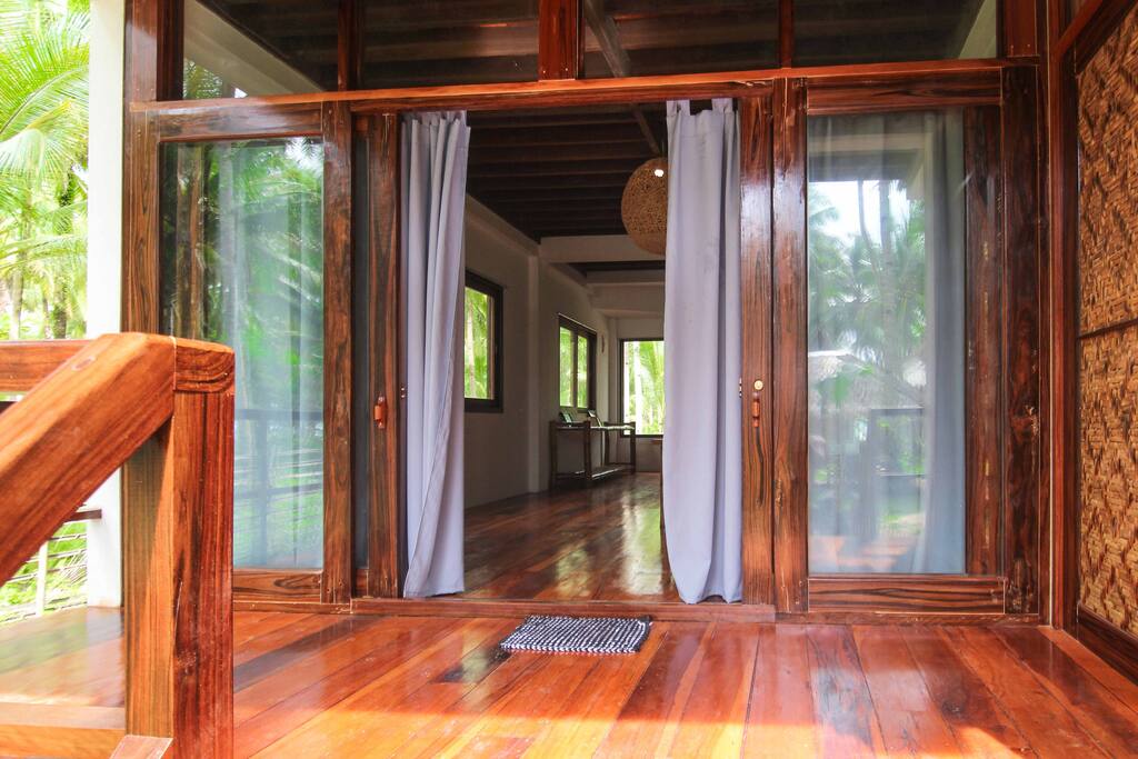 Entrance to Villa Amakan
