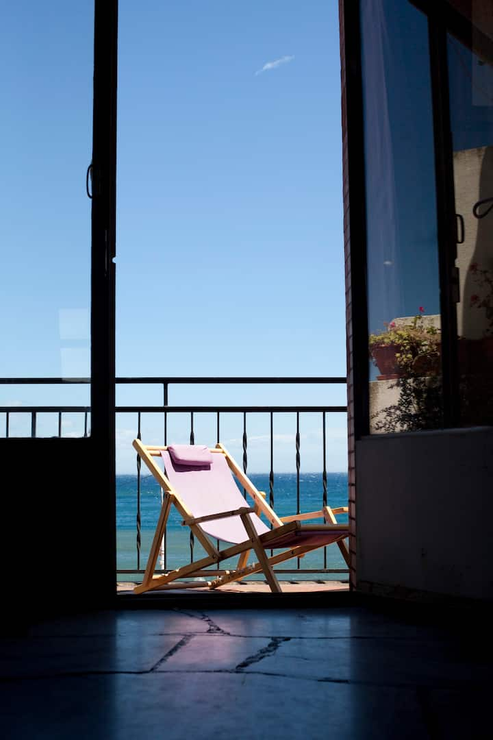 VoraMar, Sea & Mountains, Terrasse