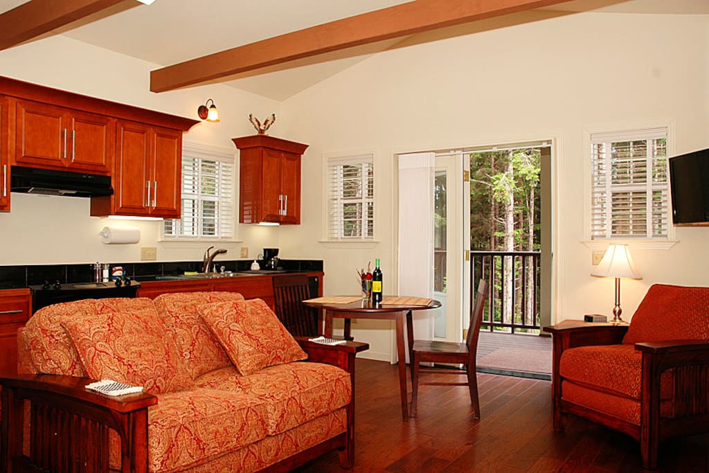 Welcome to the Eagles View Suite, privately located adjacent to a forested treeline. The vista from the covered porch includes forested Beach Creek and the Tranquility Pond.