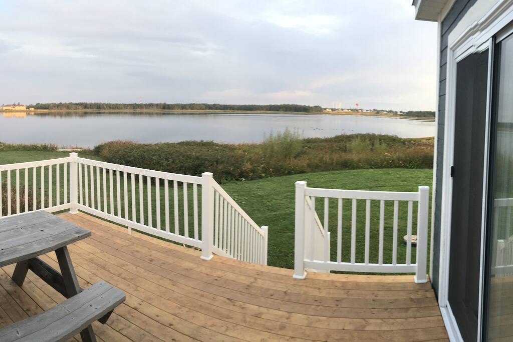 Un patio privé avec vue