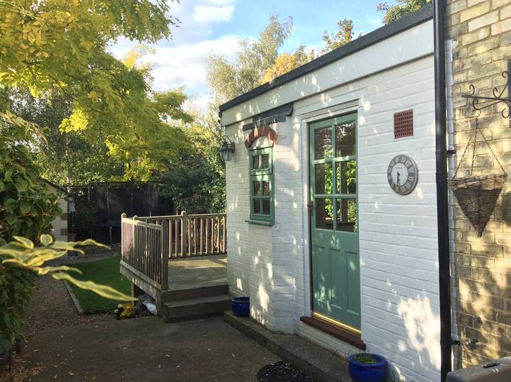 Private Annexe in central Cambridge Houses for Rent in Cambridge