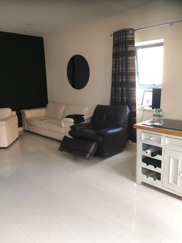 Penthouse in Bettystown Family Room