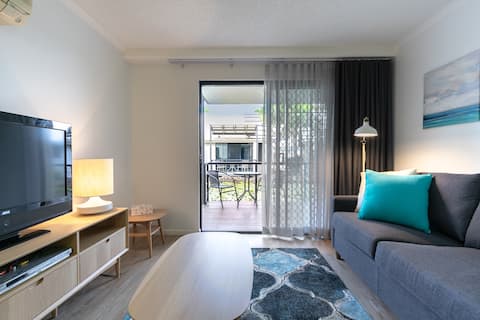 Resort Living, Luxury Getaway, Close 2 Noosa River