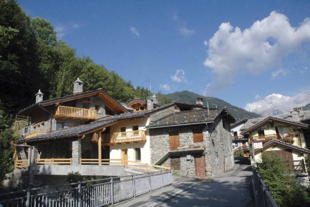 The Chalet "Coeur de la Vallee"