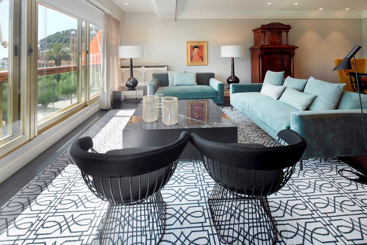 Playa de La Concha 10 by FeelFree Rentals gallery image 4