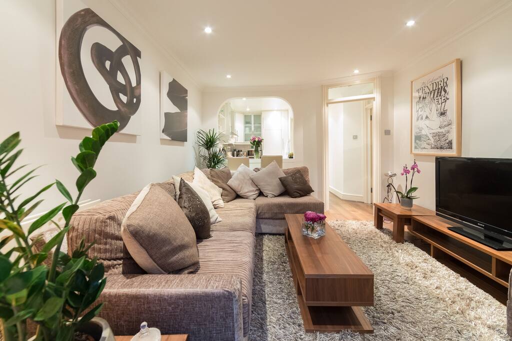 Spacious light living area