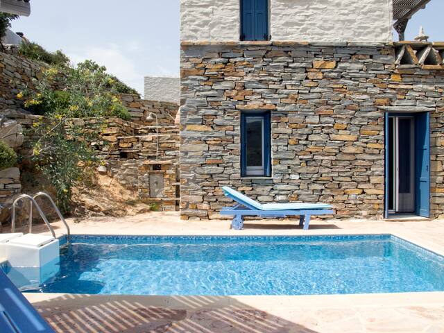 House with a View, close to Vourkari (Kea/Tzia) gallery image 4