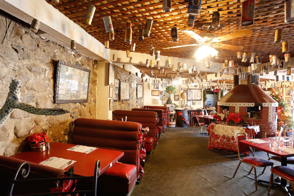 Restaurante El Palomar museo since 1948