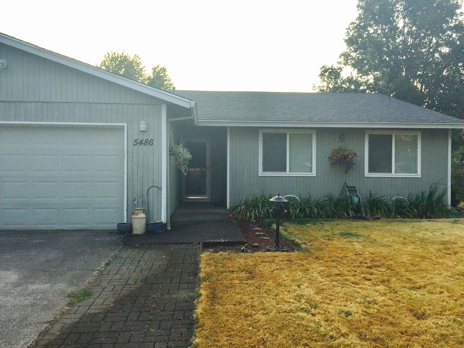 Our house is on a corner lot on a culdesac. Very quiet neighborhood!