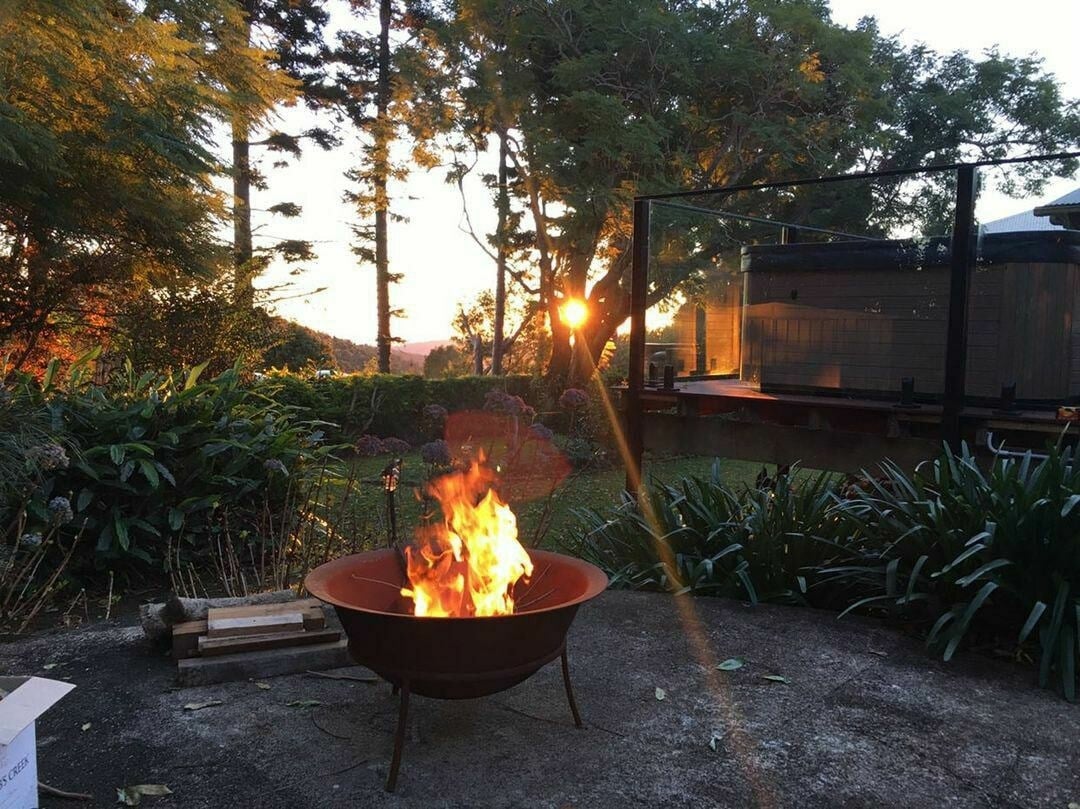 Grassmere Cottage on Beechmont Houses for Rent in Beechmont