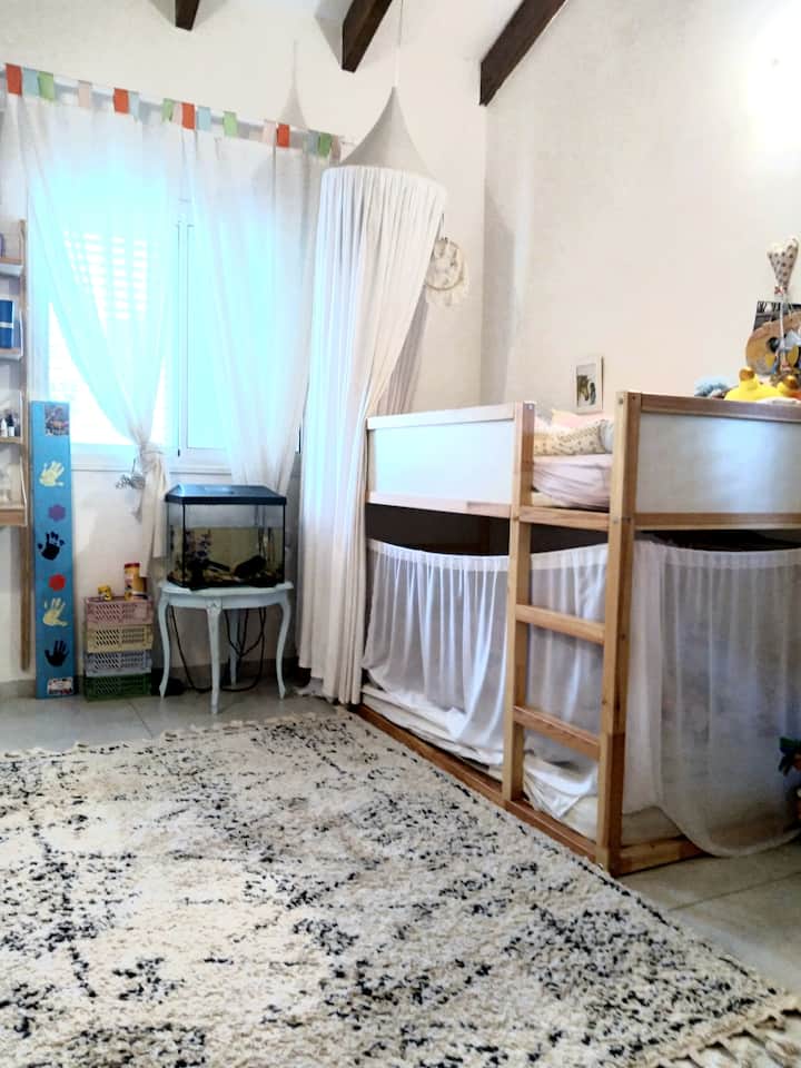 Спалня за деца, риба, магически кътчета и криеница