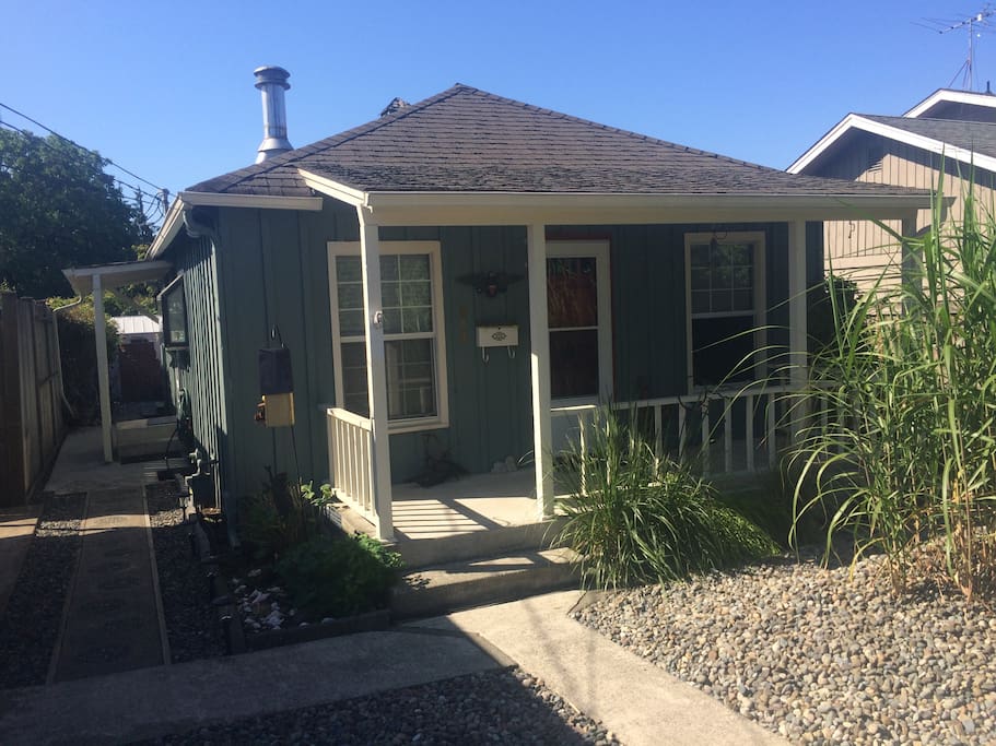 Landscaped front yard on no outlet street.