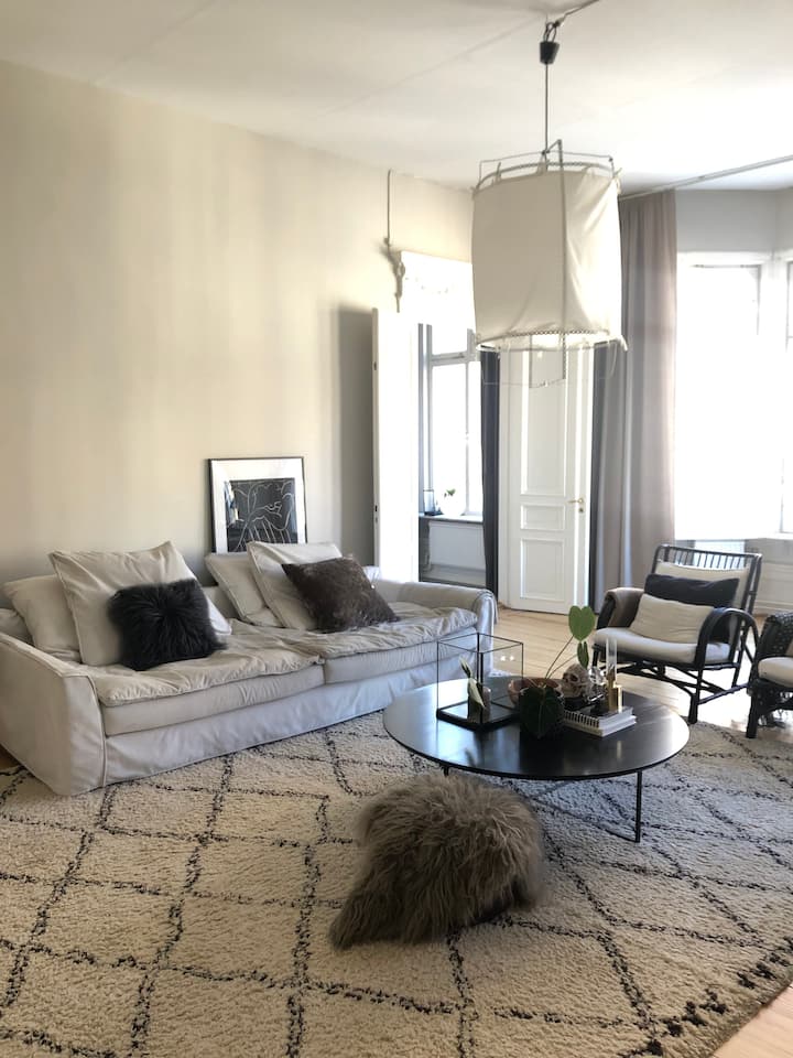 Beautiful Big Flat In City Center, Free Parking. - Örebro